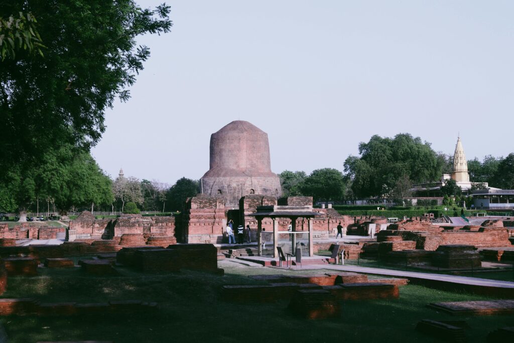 Varanasi Travel Guide: Where Life, Death, and Spirituality Meet Explore the historic Dhamek Stupa in Sarnath, India, a symbol of cultural and spiritual heritage.