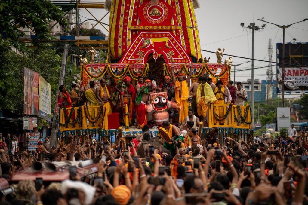 Sacred Places Every Hindu Should Visit – Ultimate Divine Guide Sacred Places Every Hindu Should Visit – Jagannath Rath Yatra